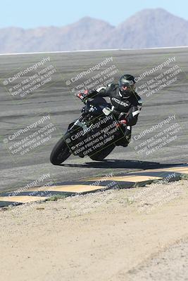 media/Oct-13-2025-Moto Forza (Mon) [[a66d839500]]/4-C Group/Session 2 (Bowl)/